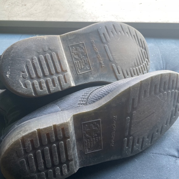 Well worn Dr.Martens - Picture 5 of 6